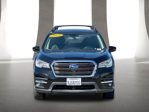 Used 2019 Subaru Ascent Limited w/ Popular Package #3 image 9