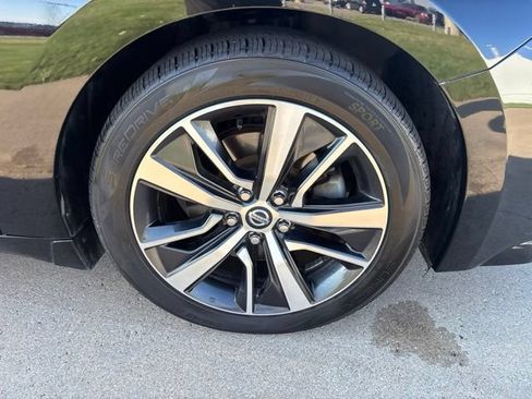 Used 2019 Nissan Maxima 3.5 SV FWD image 15