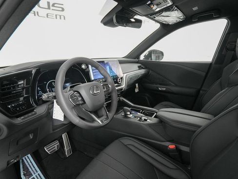 New 2026 Lexus TX 500h AWD w/ Technology Package image 9