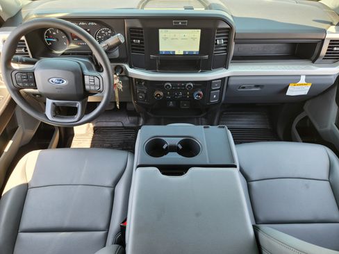 New 2026 Ford F350 XL w/ XL Chrome Package AWD/4WD image 40