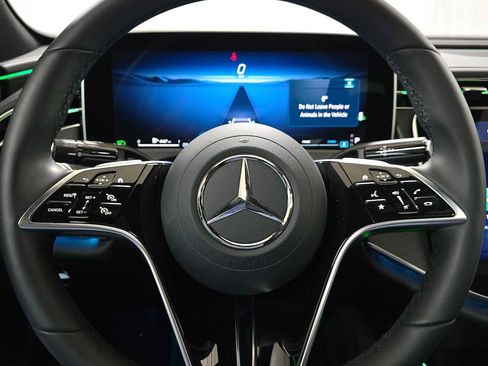 Certified 2026 Mercedes-Benz E 350 4MATIC Sedan image 27