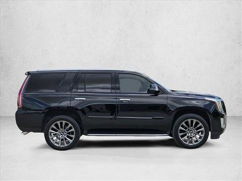 Used 2020 Cadillac Escalade Luxury w/ Escalade Sport Edition RWD image 4