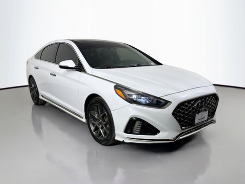 Used 2019 Hyundai Sonata Limited FWD image 3
