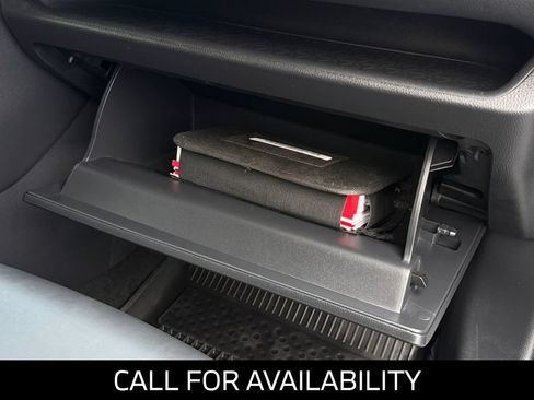 Used 2022 Toyota RAV4 XLE Premium FWD image 37