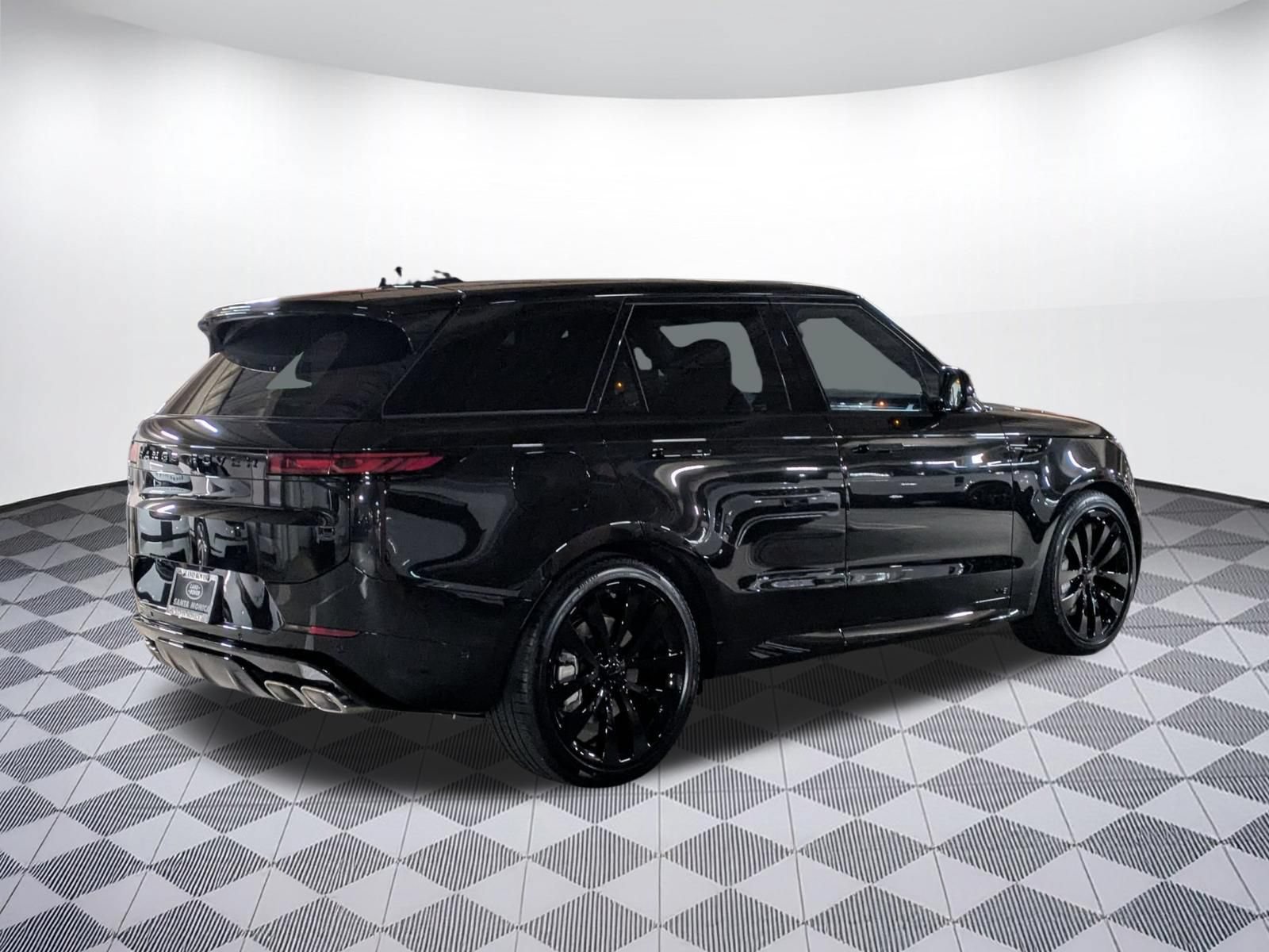 New 2026 Land Rover Range Rover Sport Dynamic SE AWD/4WD image 5