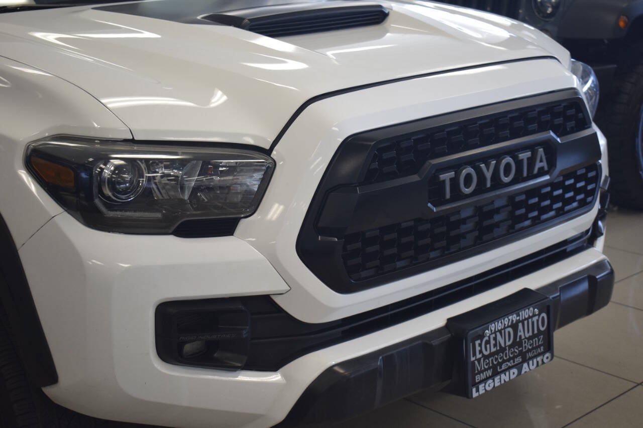 Used 2017 Toyota Tacoma TRD Pro AWD/4WD image 7
