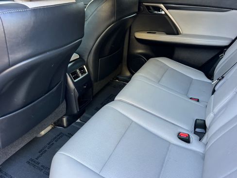 Used 2017 Lexus RX 350 FWD image 4