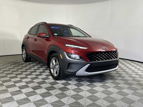 Used 2022 Hyundai Kona SEL w/ Cargo Package image 2