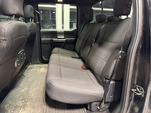 Used 2016 Ford F150 XLT w/ Equipment Group 302A Luxury image 9