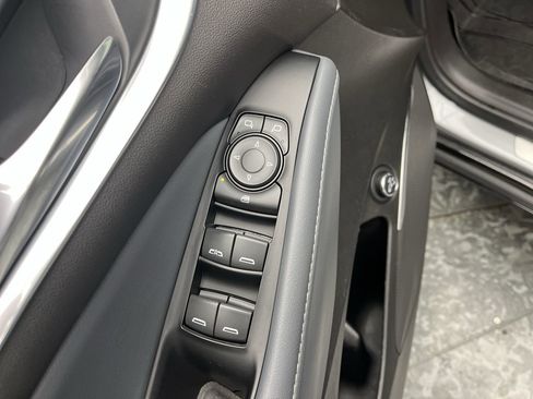 Certified 2023 Buick Enclave Essence w/ Experience Buick Package image 9