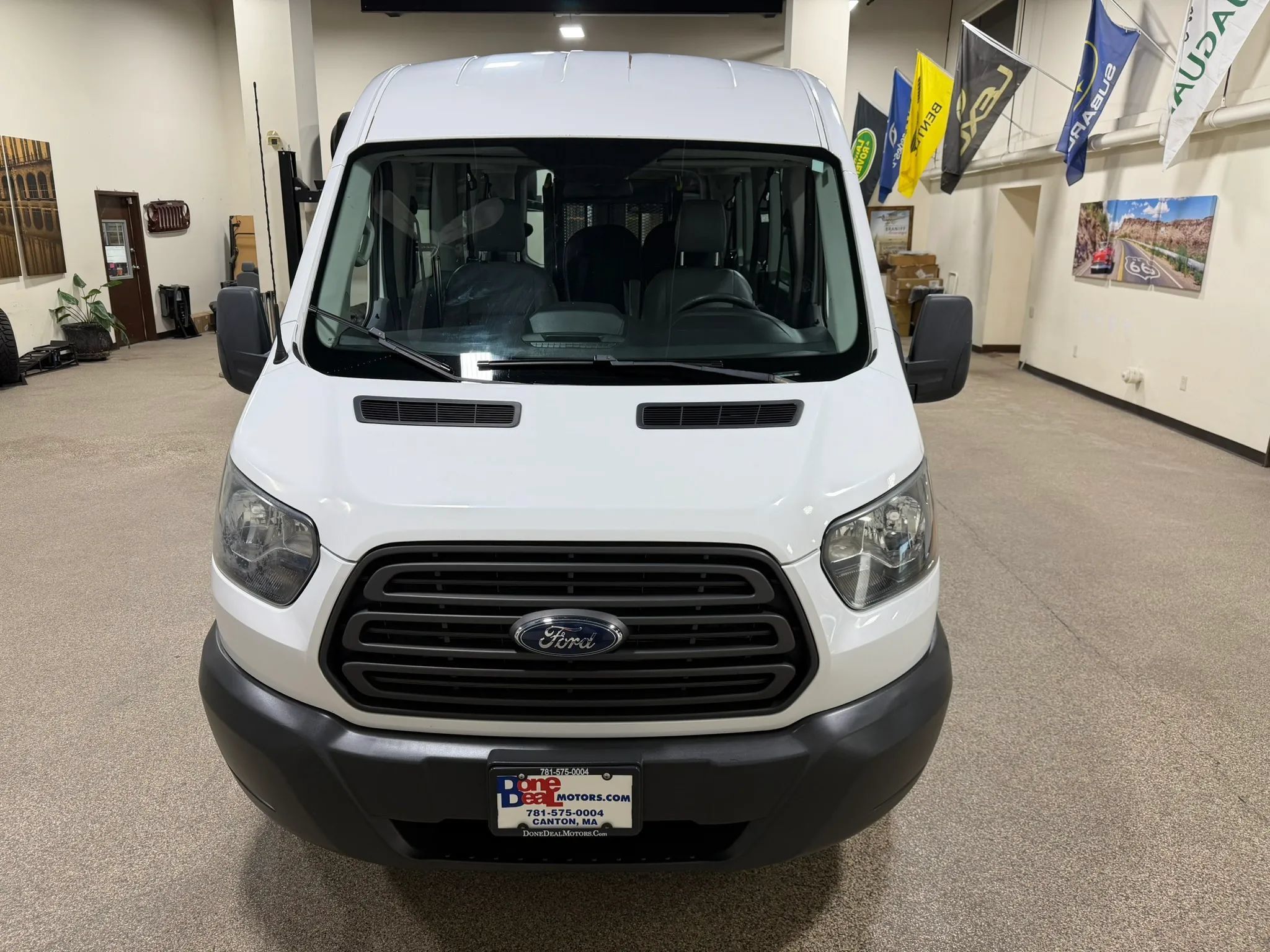 Used 2015 Ford Transit 350 XL RWD image 12