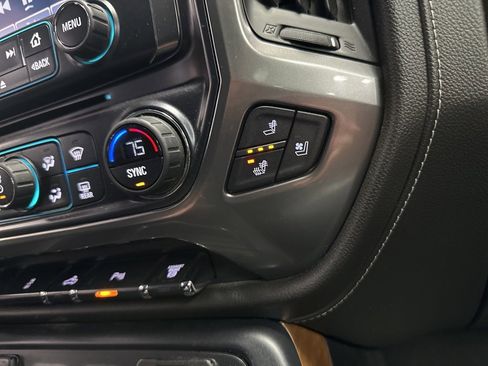 Used 2016 Chevrolet Silverado 2500 LTZ w/ Duramax Plus Package image 38