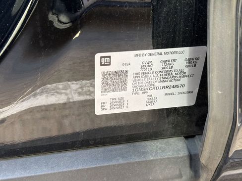 Used 2024 Chevrolet Suburban LT image 7