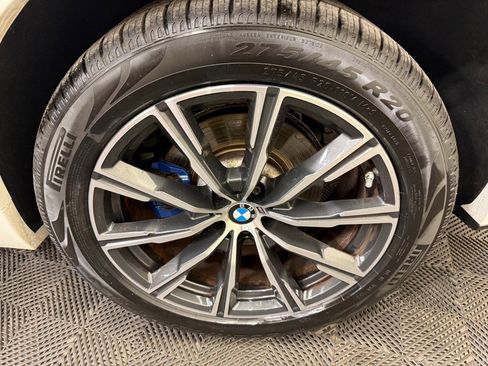 Used 2023 BMW X5 xDrive40i w/ M Sport Package image 23