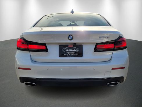 Used 2023 BMW 530i w/ Premium Package image 6