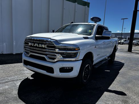 Used 2025 RAM 2500 Laramie image 17