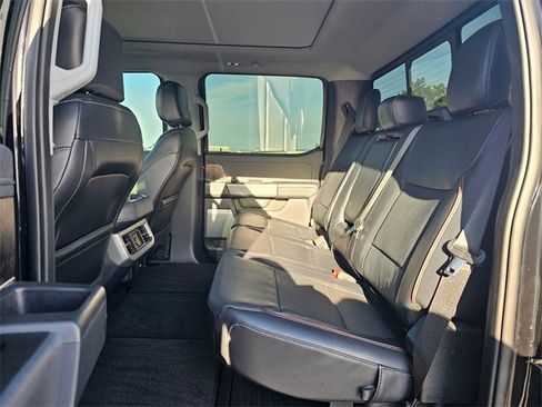 Used 2024 Ford F250 Lariat w/ Lariat Ultimate Package image 12