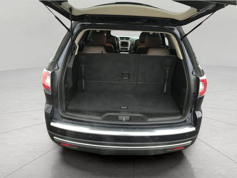 Used 2017 GMC Acadia Limited SLT image 17