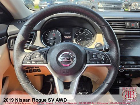 Used 2019 Nissan Rogue SV AWD/4WD image 15
