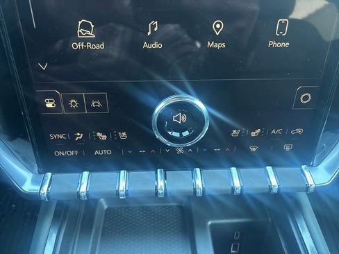 New 2026 GMC Acadia AT4 w/ Luxury Package image 21