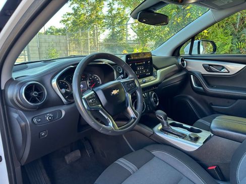 Used 2026 Chevrolet Blazer LT FWD image 34