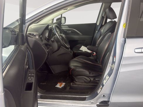 Used 2012 MAZDA MAZDA5 Grand Touring FWD image 5