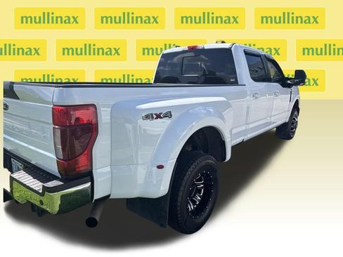 Used 2022 Ford F350 Lariat w/ Lariat Ultimate Package AWD/4WD image 2