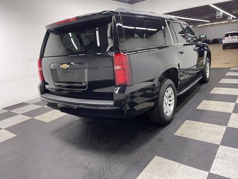Used 2020 Chevrolet Suburban LT AWD/4WD image 4
