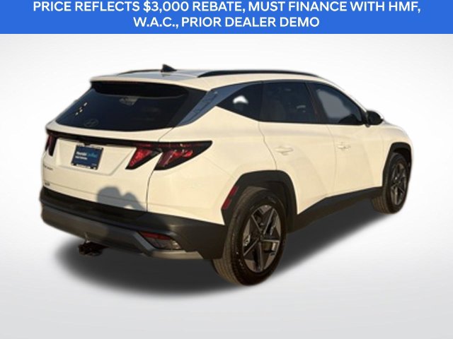 Used 2026 Hyundai Tucson SEL w/ Tow & Go Package FWD image 3