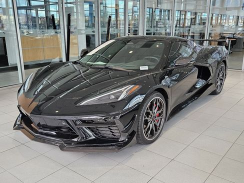 Used 2025 Chevrolet Corvette Stingray Preferred Conv w/ Z51 Performance Package image 8