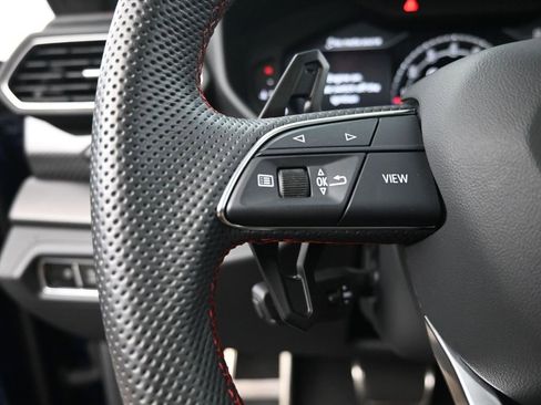 Used 2024 Lamborghini Urus S image 12