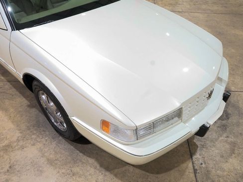 Used 1996 Cadillac Seville STS FWD image 18
