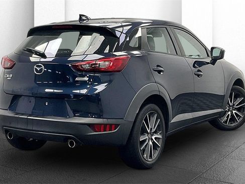 Used 2018 MAZDA CX-3 Touring image 12