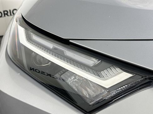 Used 2024 Toyota RAV4 LE image 9