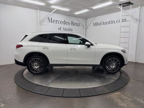 New 2026 Mercedes-Benz GLC 300 image 8