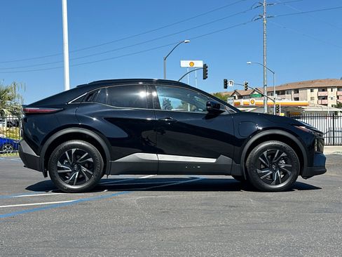 New 2026 Toyota C-HR AWD/4WD image 6