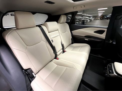 New 2026 Lexus RX 350 image 23