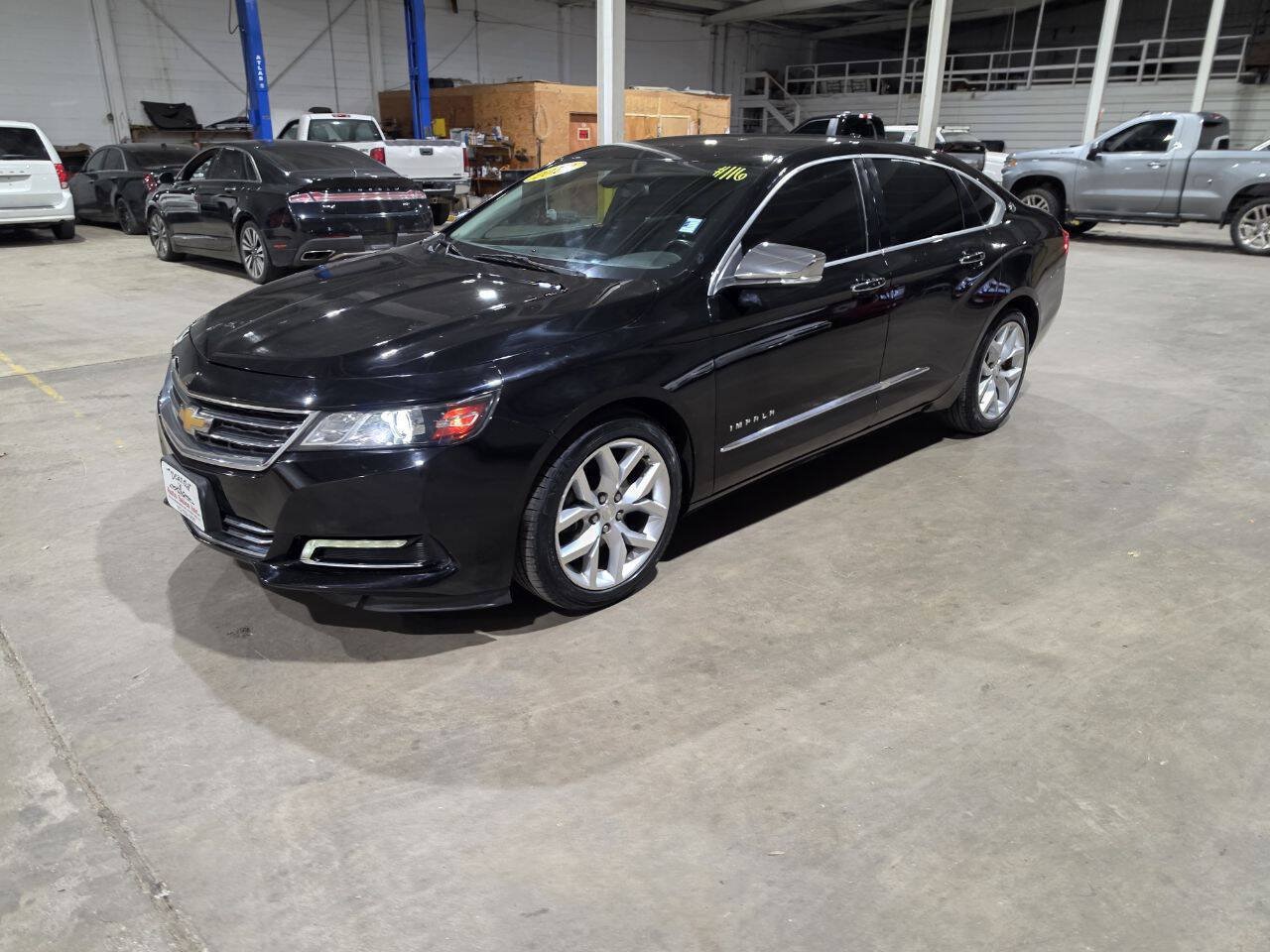 Used 2019 Chevrolet Impala Premier FWD image 2