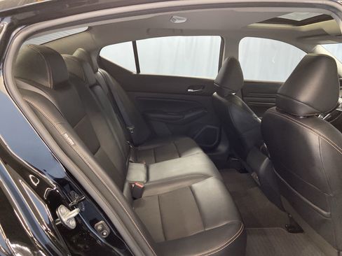 Used 2022 Nissan Altima 2.5 SR w/ Midnight Edition Package image 33