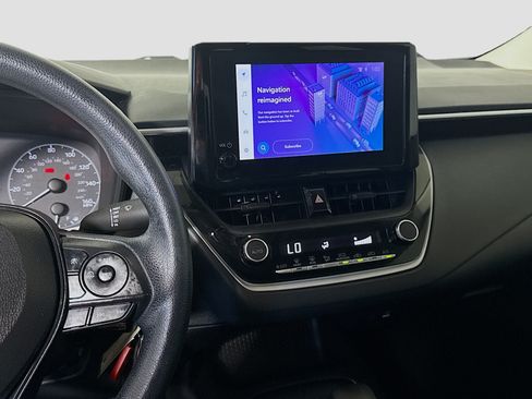 Used 2023 Toyota Corolla LE FWD image 18