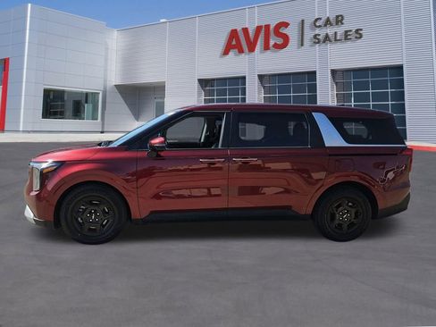 Used 2025 Kia Carnival LXS image 2