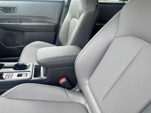 New 2026 Subaru Outback Limited AWD/4WD image 17