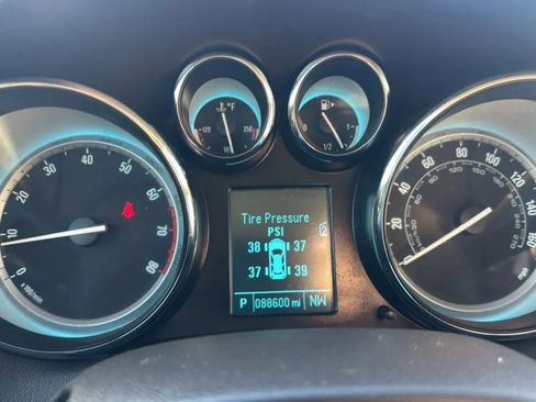 Used 2013 Buick Verano FWD image 22