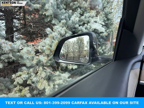 Used 2023 Tesla Model Y Long Range image 19