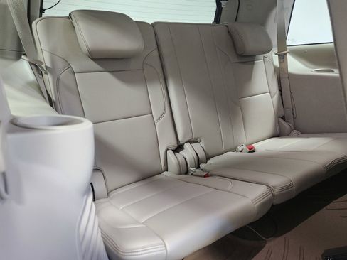 Used 2019 GMC Yukon Denali image 21