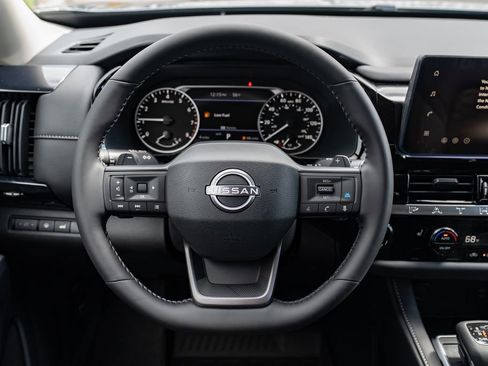 New 2026 Nissan Pathfinder SV AWD/4WD image 12