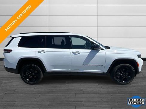 Certified 2024 Jeep Grand Cherokee L Altitude AWD/4WD image 3