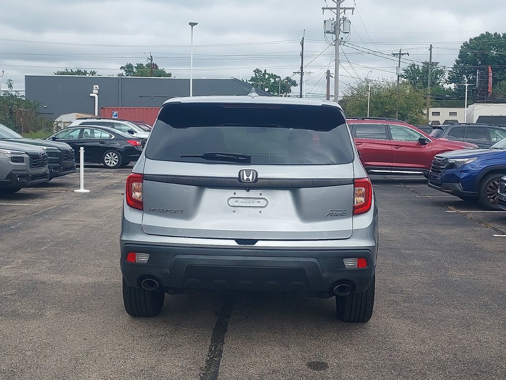Used 2019 Honda Passport Sport image 6