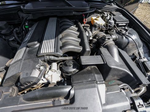 Used 1999 BMW 323i Convertible image 24