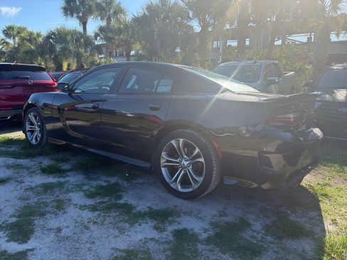 Used 2021 Dodge Charger R/T RWD image 8
